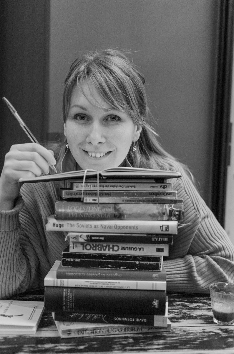 Екатерина Оаро писатель с книгами | Вдохновить на роман